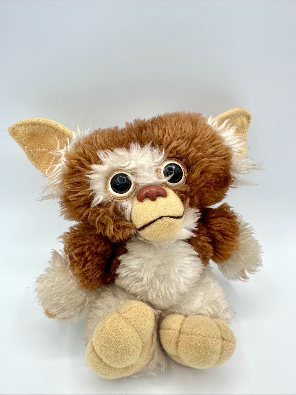 1984 Gremlins Movie Gizmo 7” Plush Collectible - Picture 4 of 11